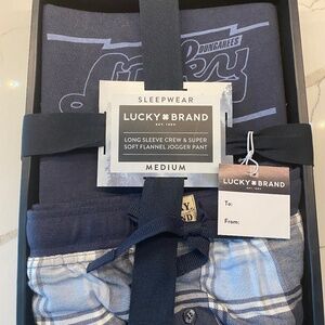 Lucky Brand Long Sleeve Crew & Super Soft Flannel Jogger Pant GiftSet New in Box
